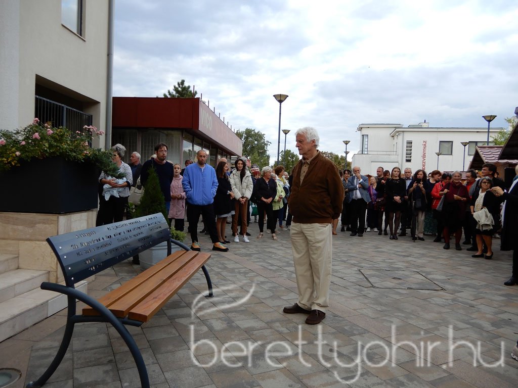 Konrád-emlékpad avatás 32